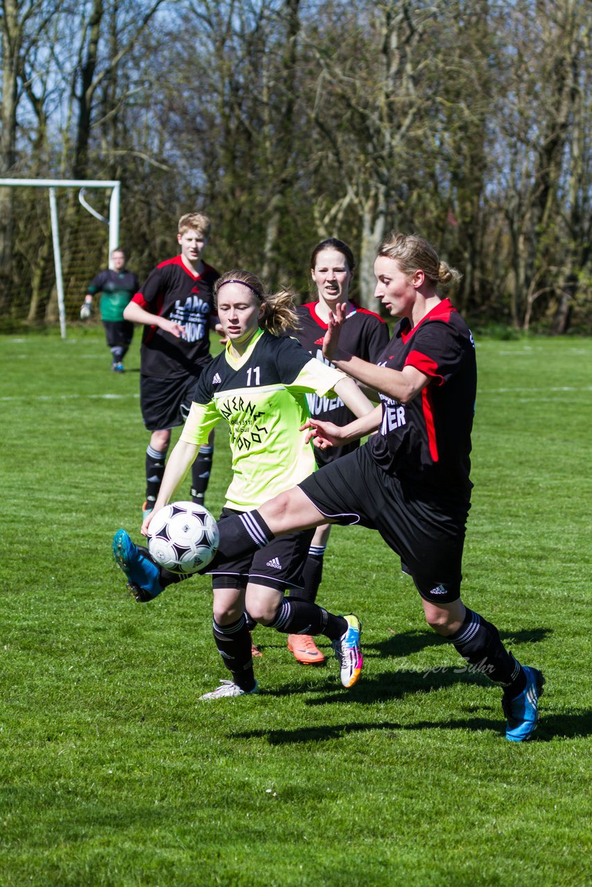 Bild 116 - Frauen SV Frisia 03 Risum Lindholm - Heider SV : Ergebnis: 8:0